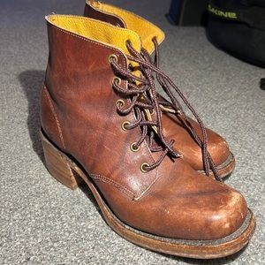 Frye lace up boots size 8